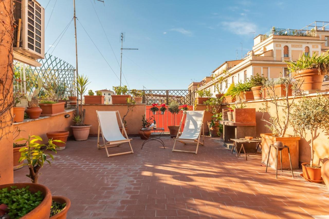 Bright And Comfy Terraced Apartment In Trastevere Rome Exterior photo