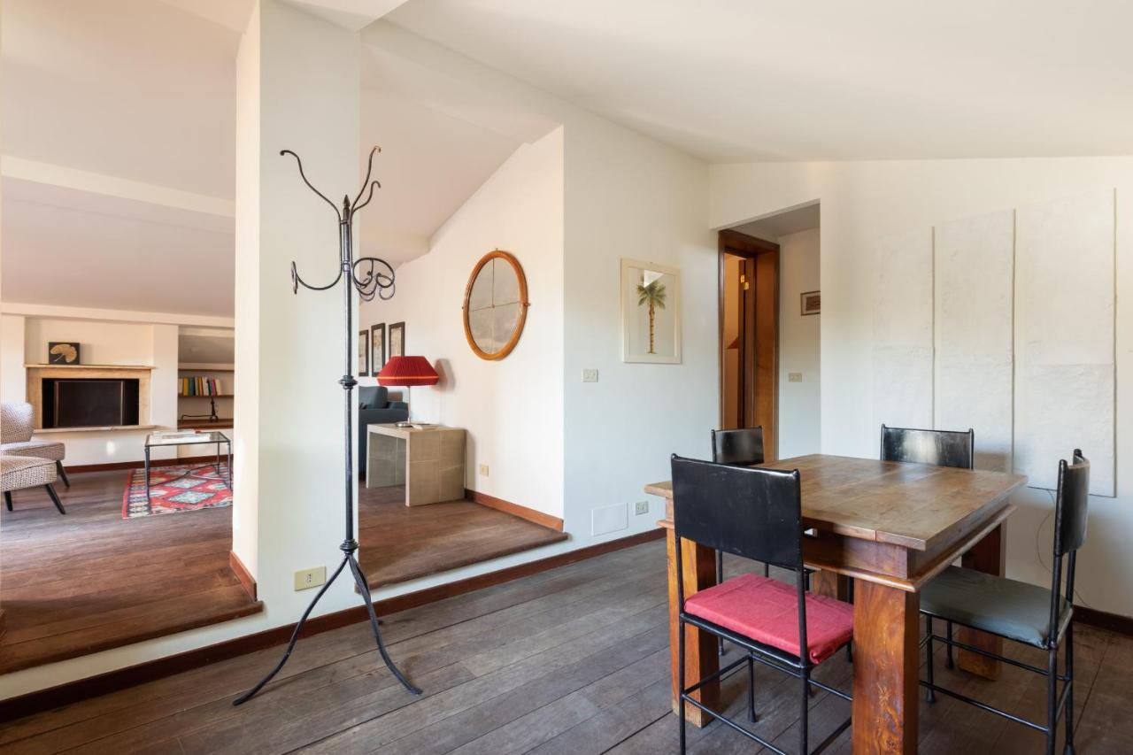 Bright And Comfy Terraced Apartment In Trastevere Rome Exterior photo