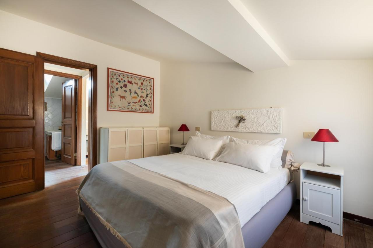 Bright And Comfy Terraced Apartment In Trastevere Rome Exterior photo